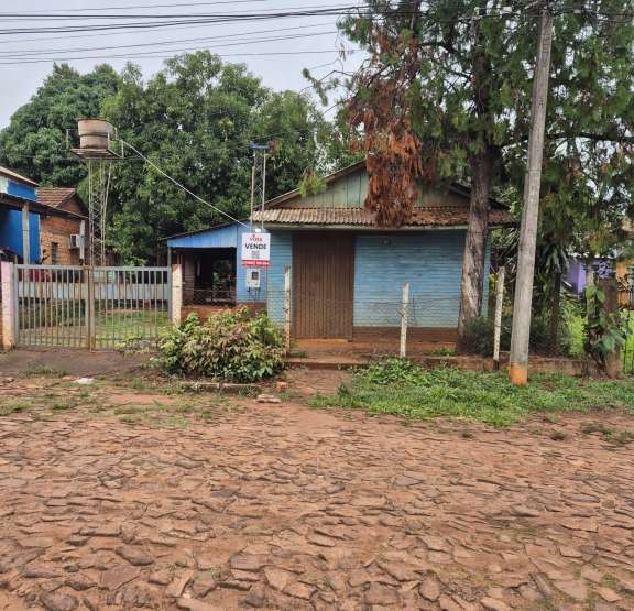Terreno en venta con Casita / Centro de Campo 9