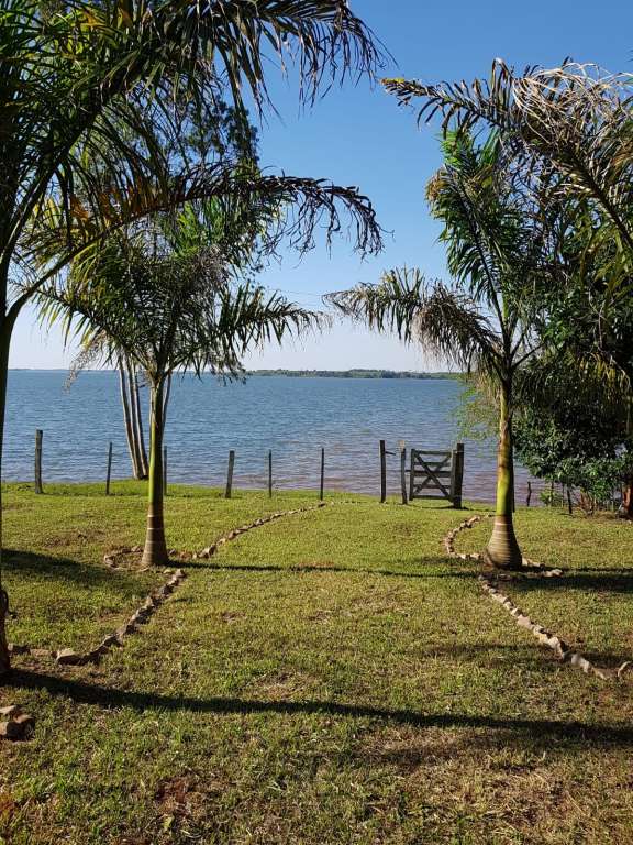 Vendo Propiedad frente al Lago Yguazú, en Zapallo