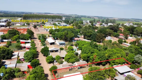 Vendo terreno de 11 x 50 metros, titulado, a una cuadra y media del Súper la Germania